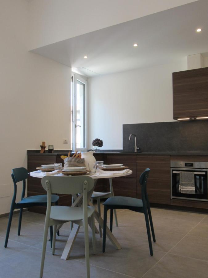 Apartamento Make A Wish - Near The Center With Private Parking Como Exterior foto